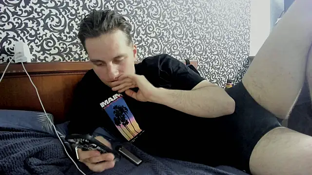 romiosabrino online show from 6, 5, 2026
