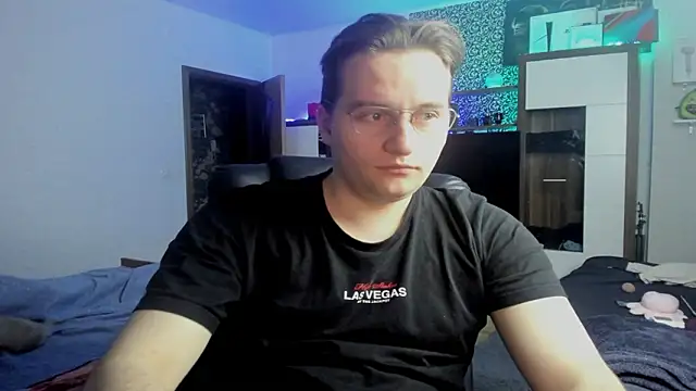 romiosabrino online show from 14, 3, 2026