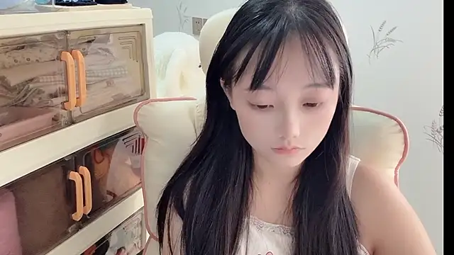 puppy-999 online show from 30, 9, 2025