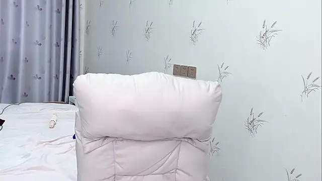 puppy-999 online show from 12, 4, 2026