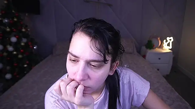 LiviaShy online show from 18, 12, 2025