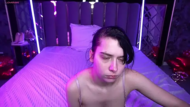 LiviaShy online show from 18, 2, 2026