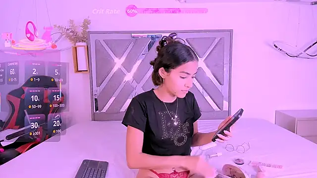 Akira Hime online show from 9, 9, 2025