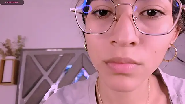 Akira Hime online show from 26, 10, 2025