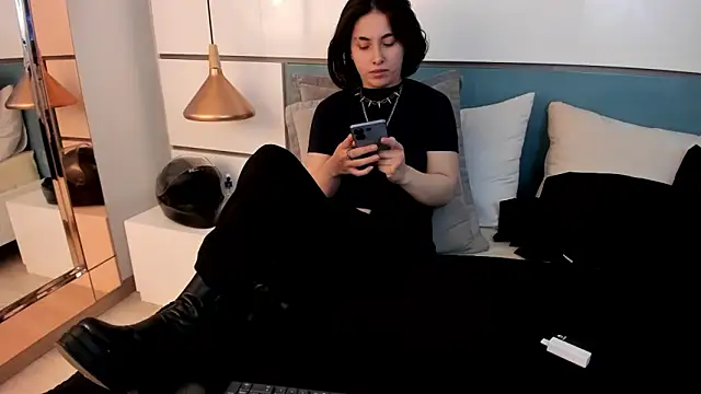 Ashkoreh online show from 15, 5, 2026