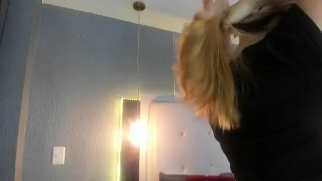 Snapshot of ximenanoah chatting on 13, 5, 2026 ximenanoah online show from 13, 5, 2026