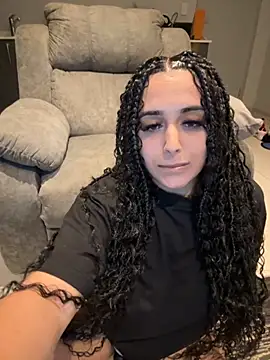 LilMisIndianx online show from 19, 12, 2025