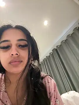 LilMisIndianx online show from 2, 6, 2026