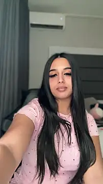 Snapshot of LilMisIndianx chatting on 16, 4, 2026 LilMisIndianx online show from 16, 4, 2026