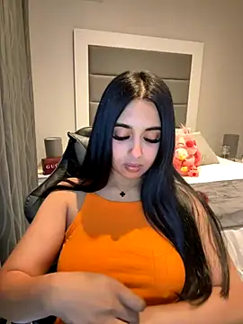 LilMisIndianx online show from 21, 11, 2025