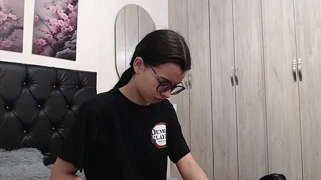 pinky f00x online show from 21, 5, 2026