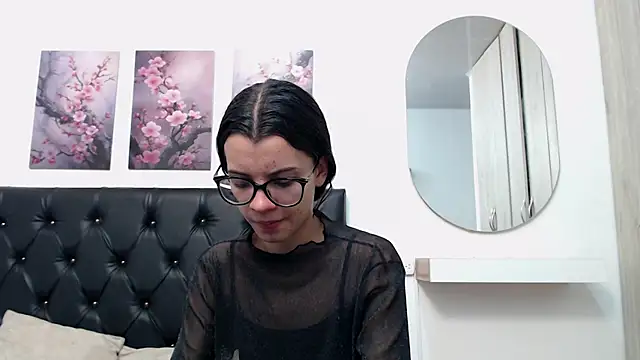 pinky f00x online show from 23, 4, 2026