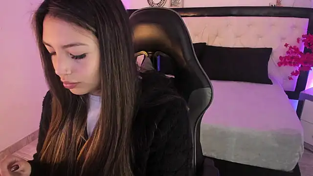 Adaara Rey online show from 15, 1, 2026