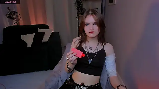 Dilara xBaby online show from 12, 9, 2025