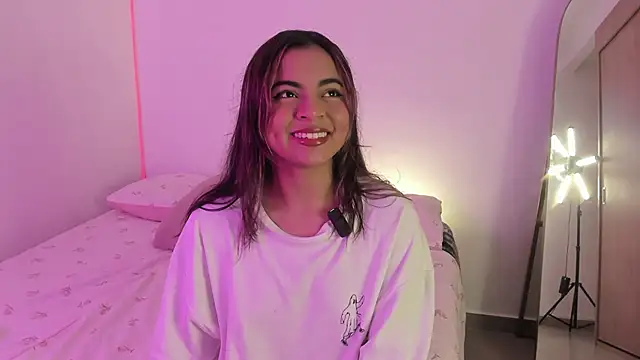 valy shyness online show from 12, 10, 2025