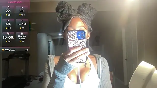 maskedgirl5005 online show from 4, 10, 2025