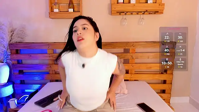 aisha duque online show from 5, 11, 2025