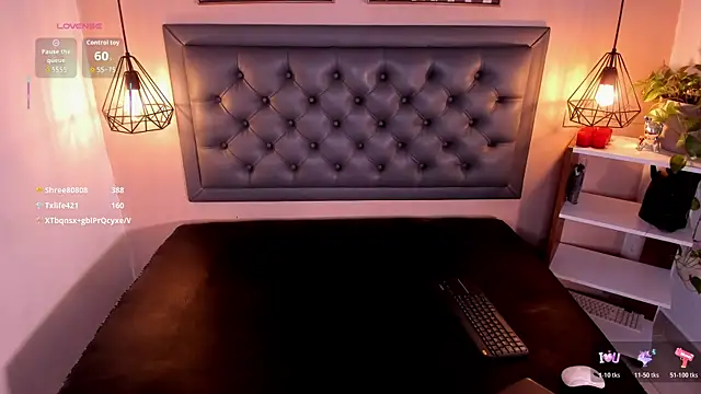 aisha duque online show from 13, 12, 2025