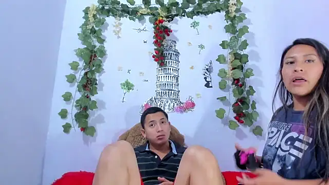 NataliaAndJulliam online show from 3, 2, 2026