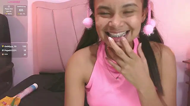 liz7skinny online show from 3, 2, 2026