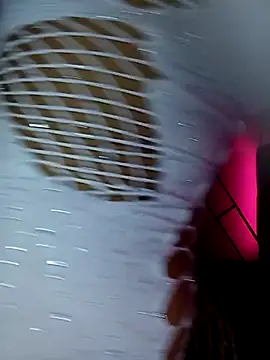 liz7skinny online show from 24, 9, 2025