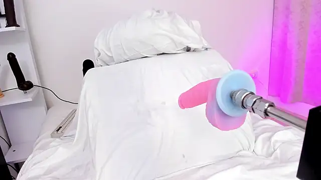 arynaughty20 online show from 13, 11, 2025