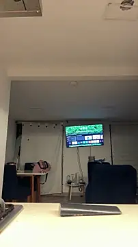 Elian savoy online show from 14, 4, 2026