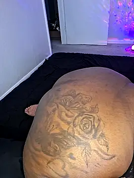 Snapshot of Thickkemzz41 chatting on 20, 9, 2025 Thickkemzz41 online show from 20, 9, 2025