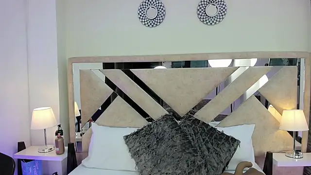 ximena vasquez8 online show from 16, 3, 2026