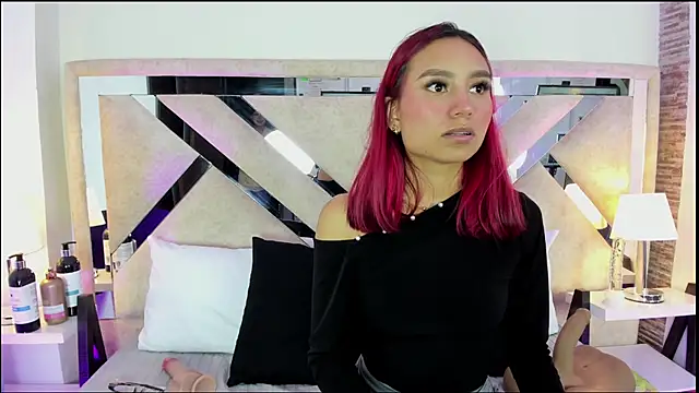 ximena vasquez8 online show from 8, 3, 2026