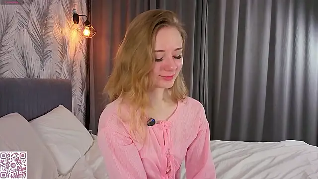 ElvinaRose online show from 3, 2, 2026