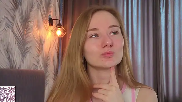 ElvinaRose online show from 15, 5, 2026