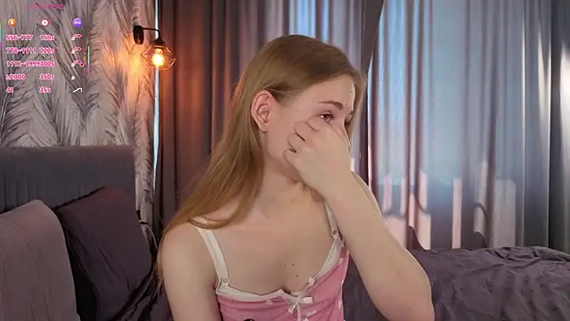 ElvinaRose online show from 18, 6, 2026