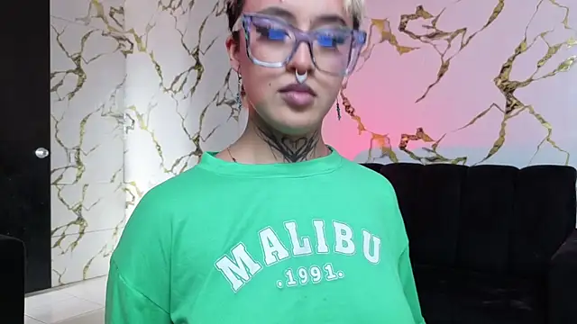 Rebeka-baker online show from 11, 4, 2026