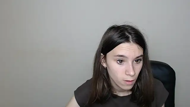 RosaRay  online show from 10, 9, 2025