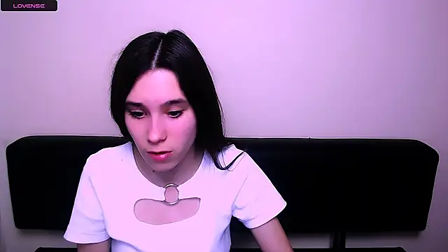 RosaRay  online show from 2, 4, 2026