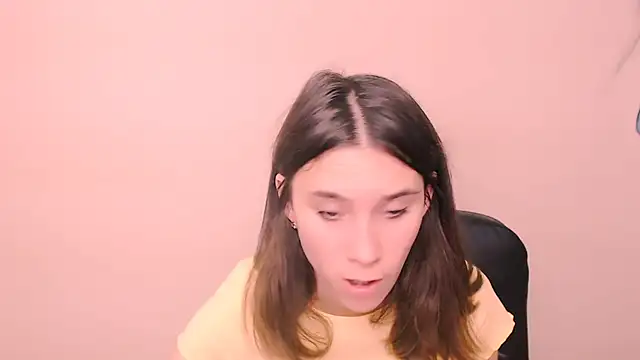 RosaRay  online show from 15, 10, 2025