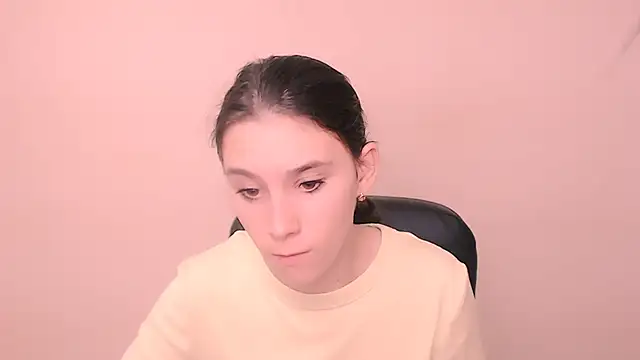 RosaRay  online show from 29, 10, 2025