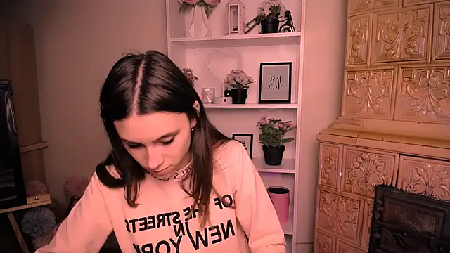 RosaRay  online show from 22, 4, 2026