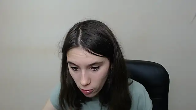 RosaRay  online show from 4, 10, 2025