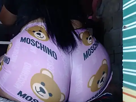 salmaextremeperver online show from 6, 11, 2025