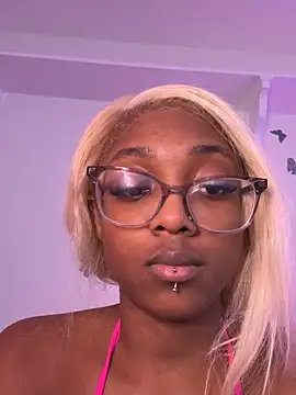 Moxhavix online show from 13, 11, 2025