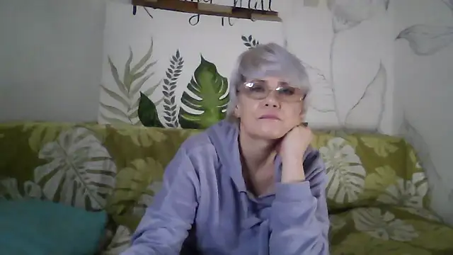 Catty Lady online show from 16, 1, 2026