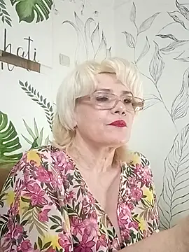 Catty Lady online show from 15, 6, 2026
