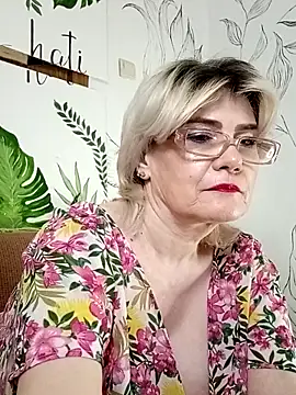 Catty Lady online show from 24, 5, 2026