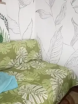 Catty Lady online show from 5, 10, 2025