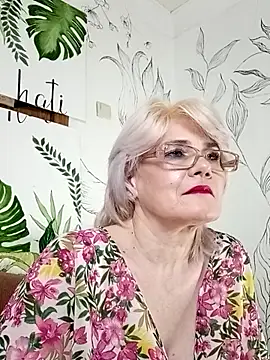 Catty Lady online show from 3, 6, 2026