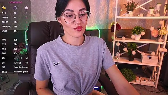 EviLune online show from 21, 10, 2025