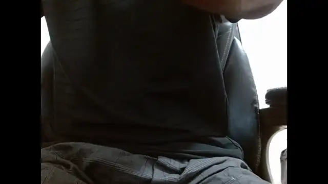 Snapshot of pranastro00 chatting on 16, 12, 2025 pranastro00 online show from 16, 12, 2025