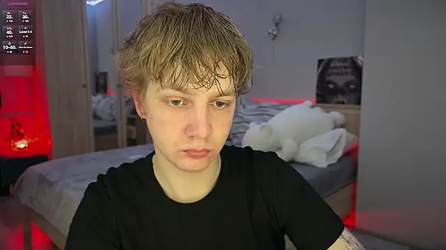 Snapshot of olivertasty chatting on 4, 7, 2026 olivertasty online show from 4, 7, 2026